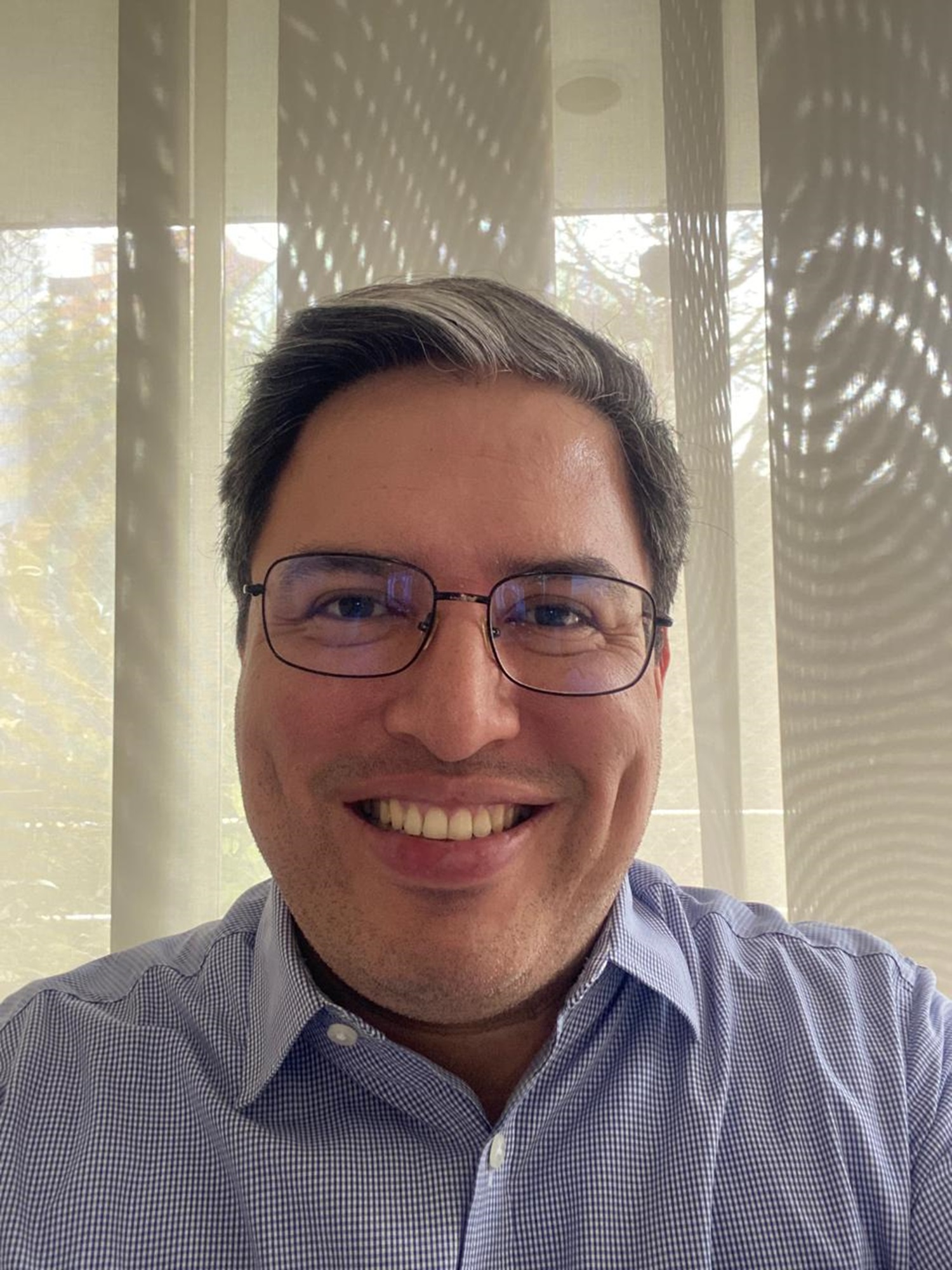 Dr. José Fernando Quirama